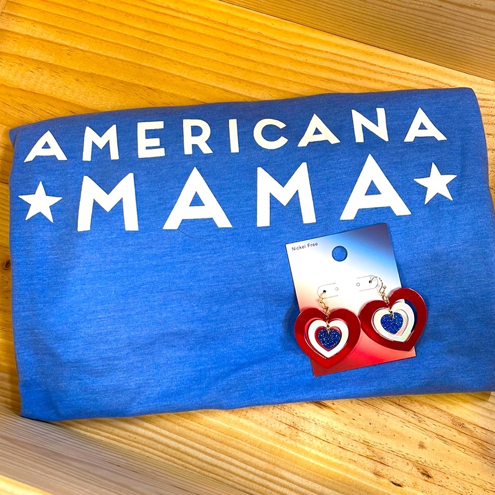 ❤️💙 AMERICANA MAMA Hearts in Her Eyes 💙❤️